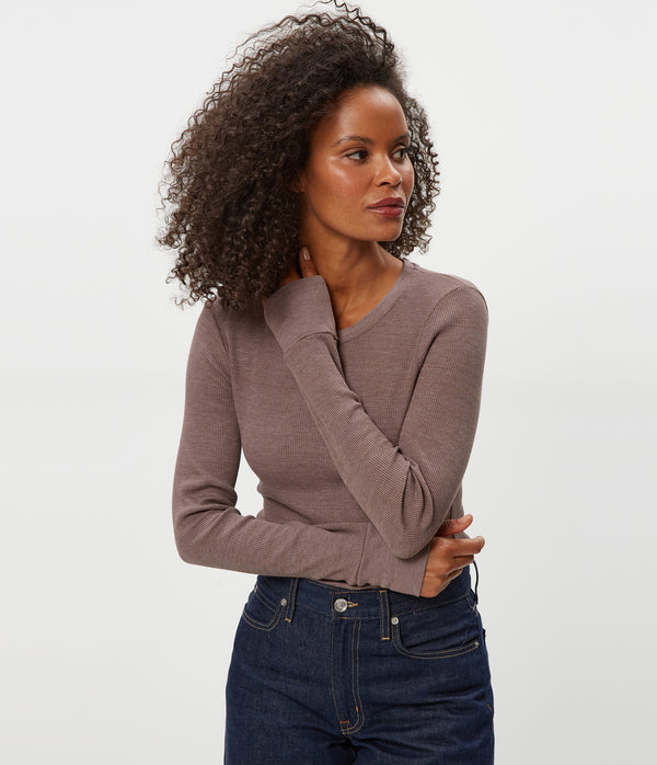 Juliet Thermal Tee in Cobblestone Brown Close Up View #COBBLESTONE