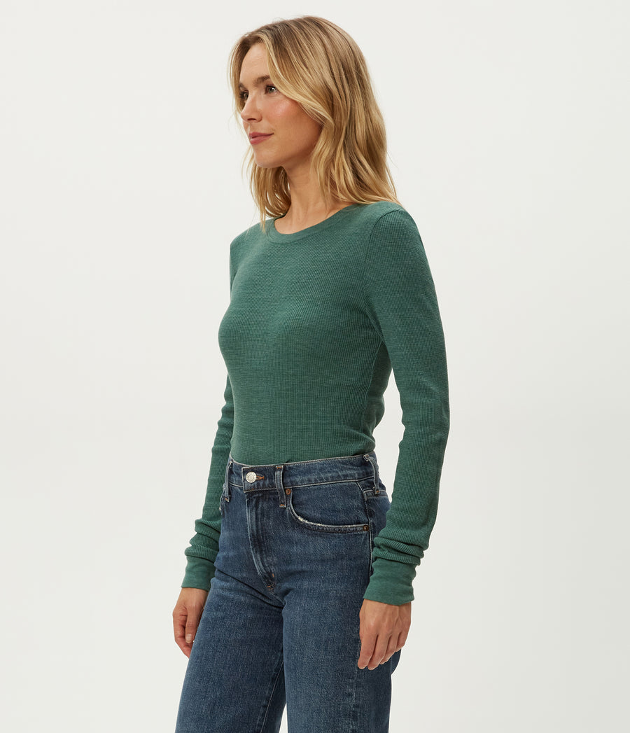 Juliet Thermal Tee in Emerald GREEN Side View #EMERALD