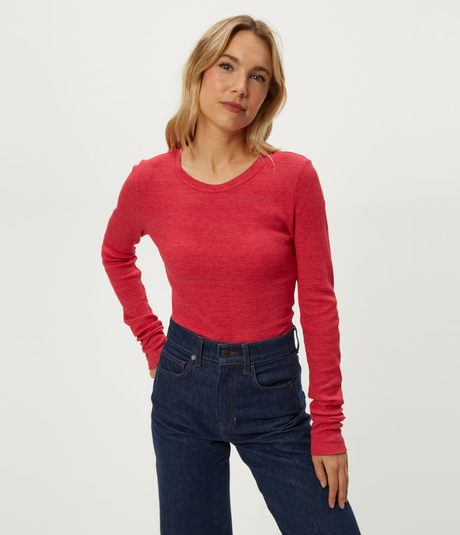 Palmer Cropped Tee in POPPY RED Close up View #POPPY