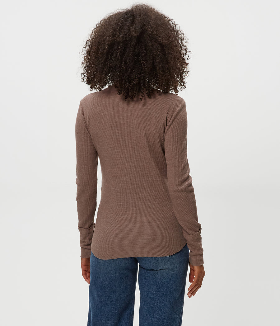 Regan Thermal Henley Tee in Cobblestone Brown Back View #COBBLESTONE