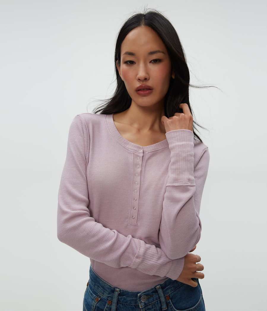 Regan Thermal Henley Tee in Sachet Pink Close Up View #SACHET