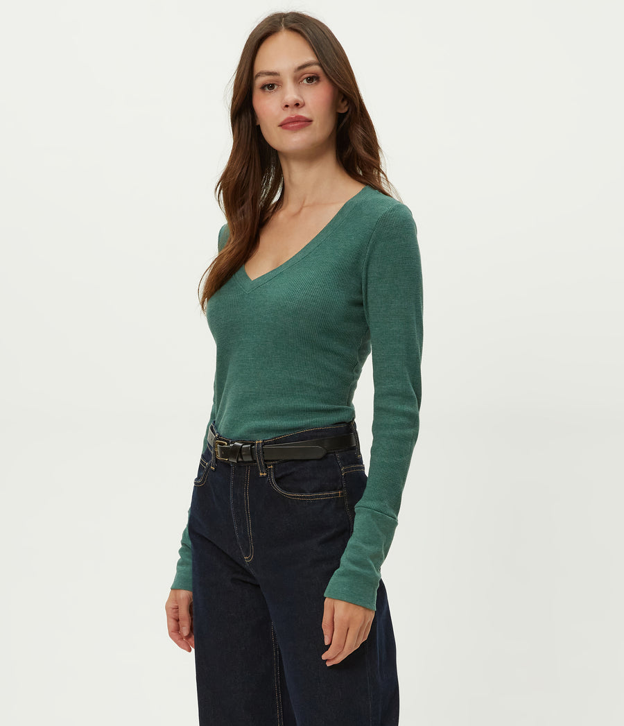 Romeo Thermal V-Neck Tee in Emerald GREEN Side View #EMERALD