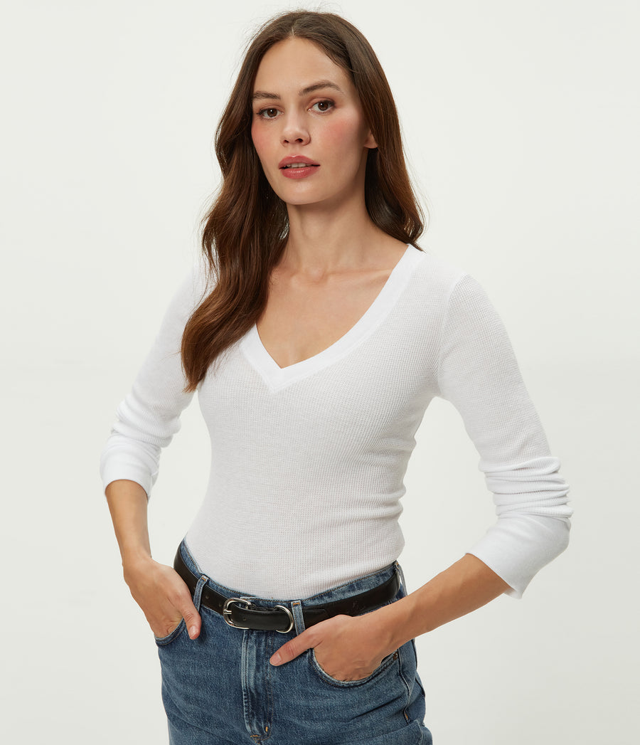 Romeo Thermal V-Neck Tee in White Close up View #WHITE