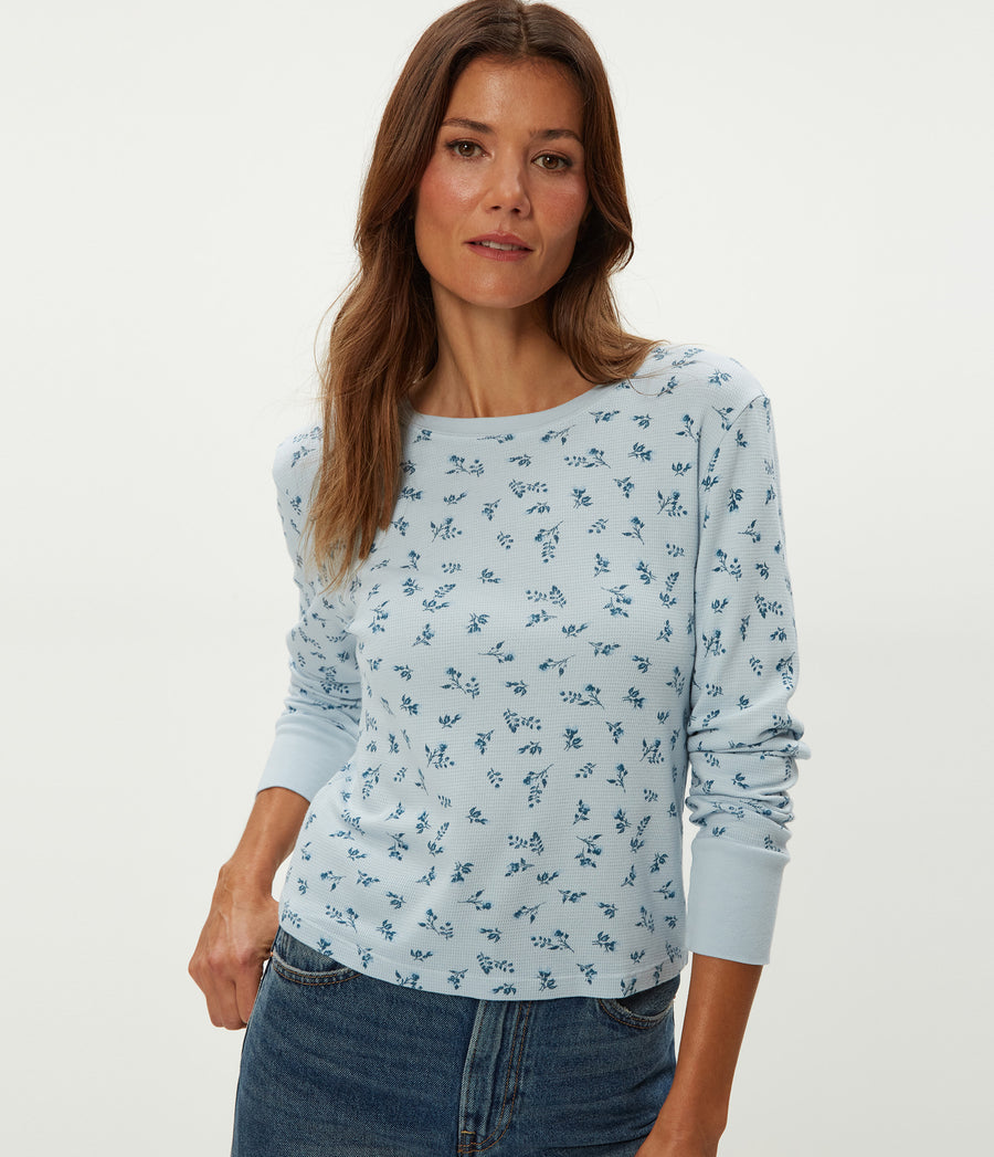 Palmer Printed Cropped Tee in BABY BLUE Blue Close up View #BABY BLUE