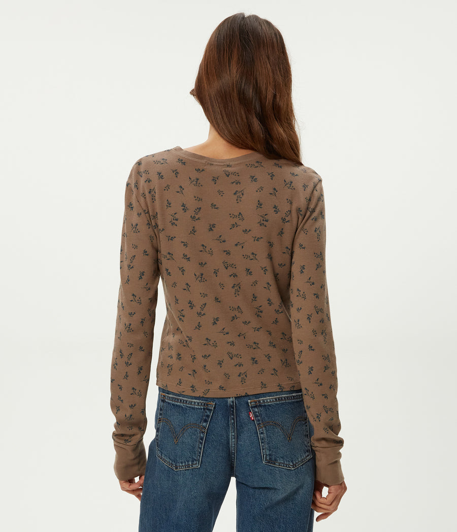 Palmer Printed Cropped Tee in Cobblestone Brown Back View #COBBLESTONE