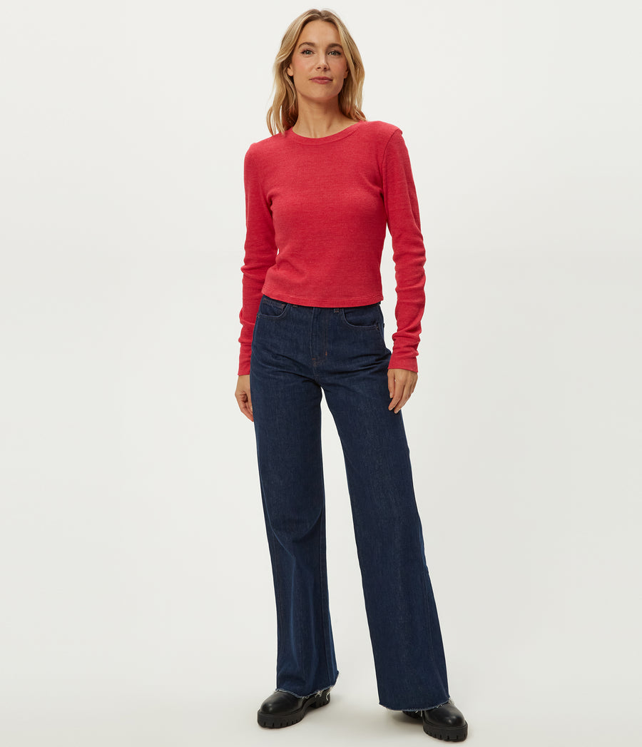 Palmer Cropped Tee in POPPY RED Close up View #POPPY