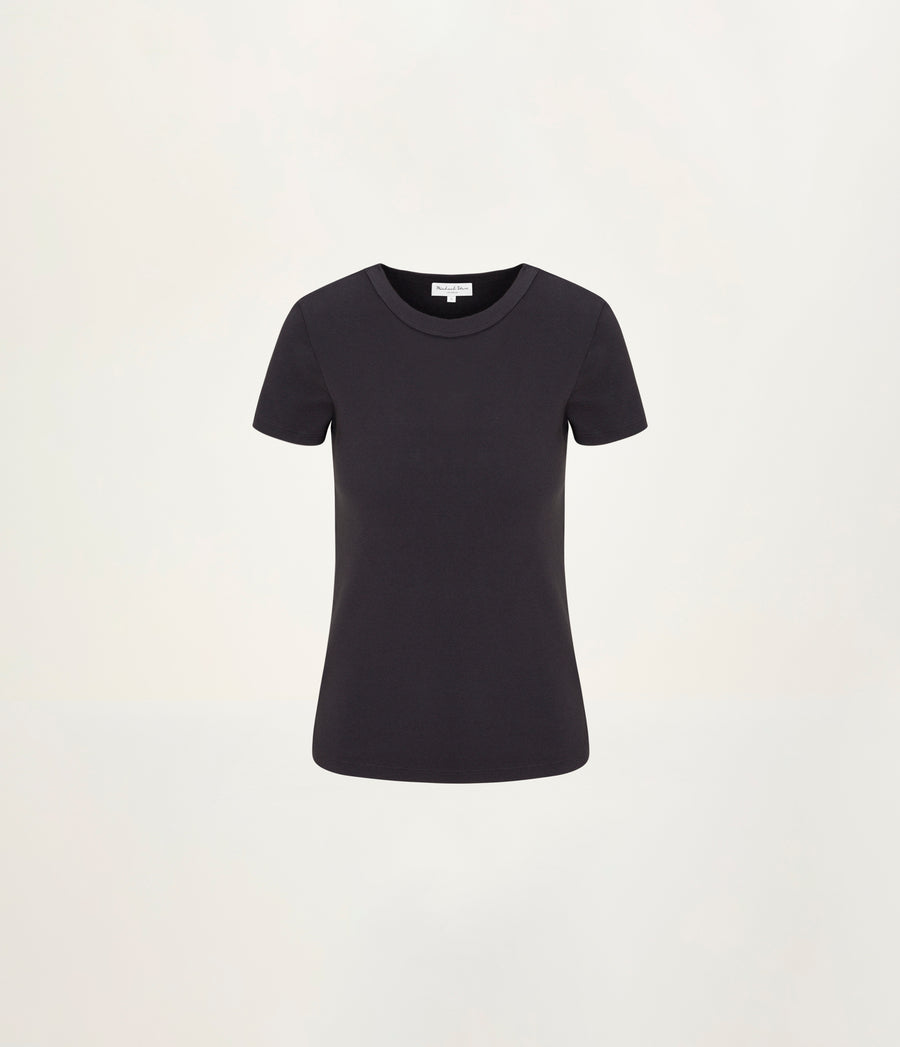 LEXY TEE in Oxide Grey  Close up View #OXIDE