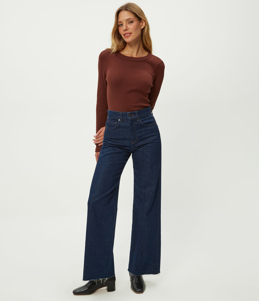 Nori Tee in ESPRESSO Brown Full Body View #ESPRESSO