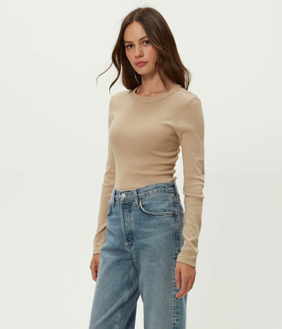 Nori Tee in MACADAMIA Beige Side View #MACADAMIA