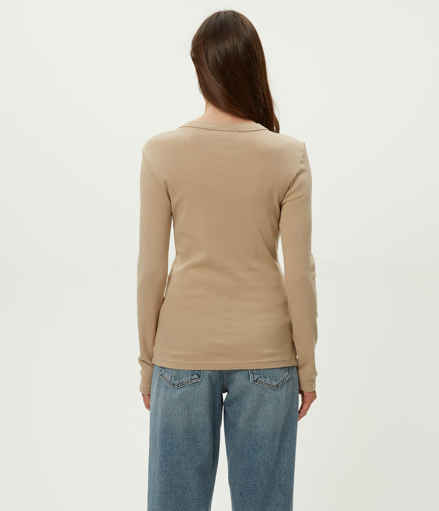 Nori Tee in MACADAMIA Beige Back View #MACADAMIA