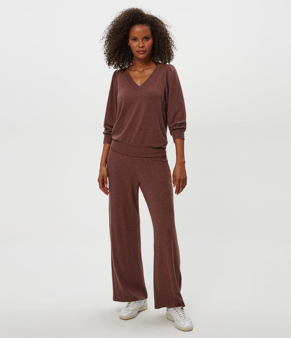 Jones Wide Leg Pant in ESPRESSO Brown Full Body View #ESPRESSO