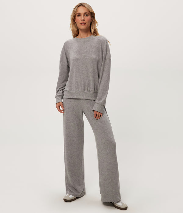 Jones Wide Leg Pant in Heather Grey Grey Full Body View #HEATHER GREY