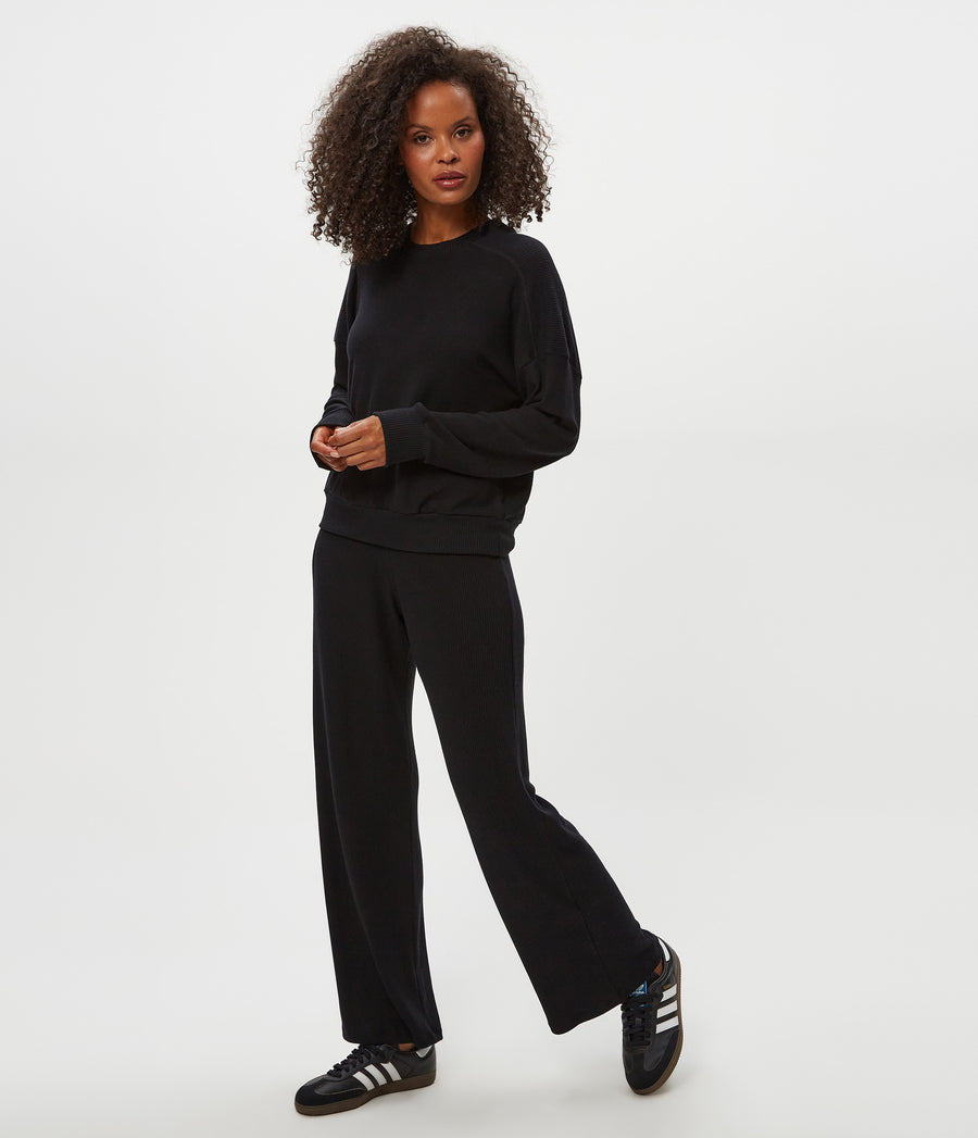 Leann Straight Rib Pant in Black Close up View #BLACK