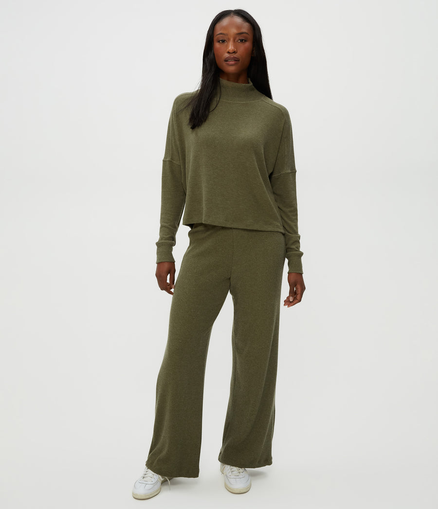 Leann Straight Rib Pant in TOPIARY GREEN  Close up View #TOPIARY