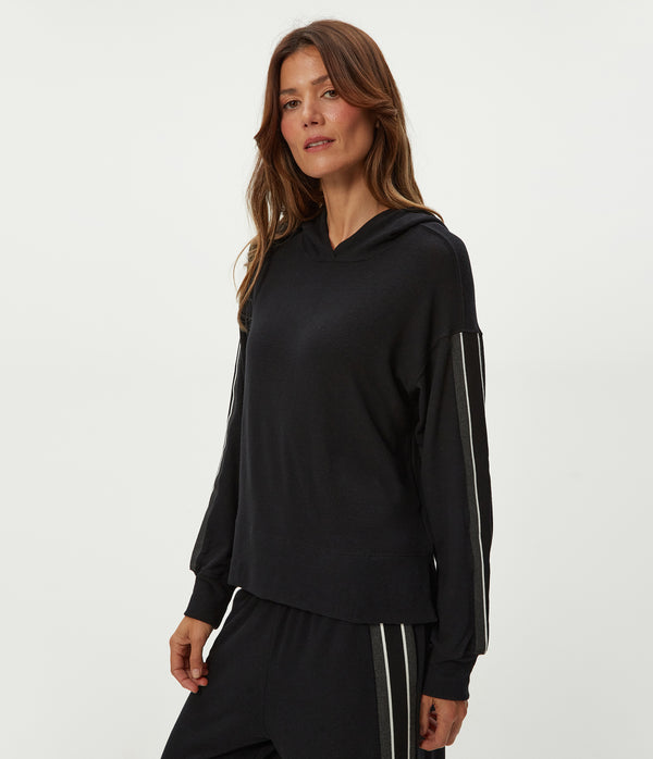 Taryn Hoodie in Black Close up View #BLACK