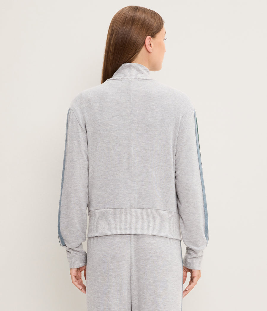 #HEATHER GREY