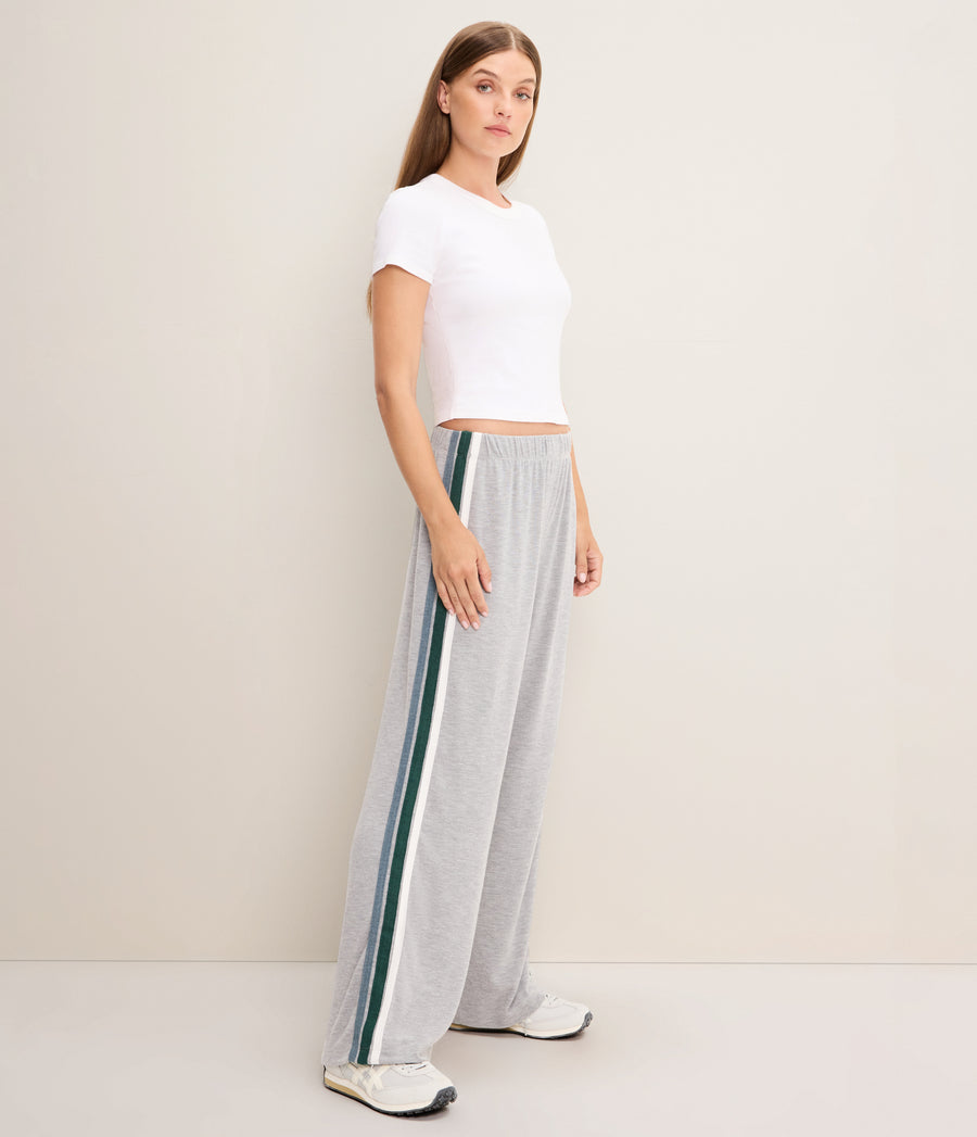 #HEATHER GREY