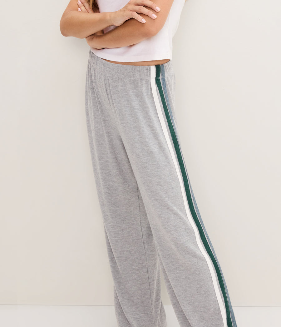 #HEATHER GREY