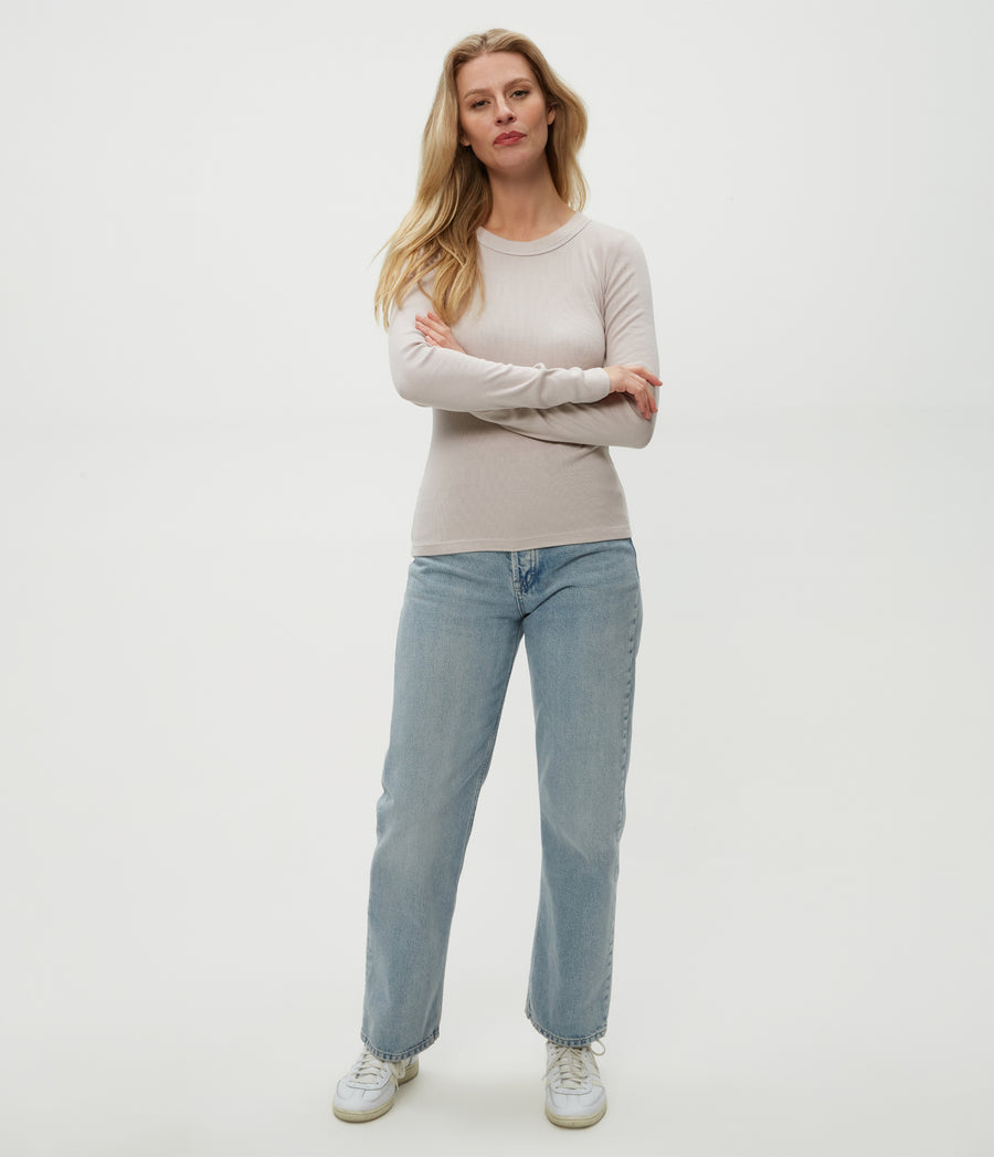 Zola Ribbed Tee in Cement  Full Body View #CEMENT