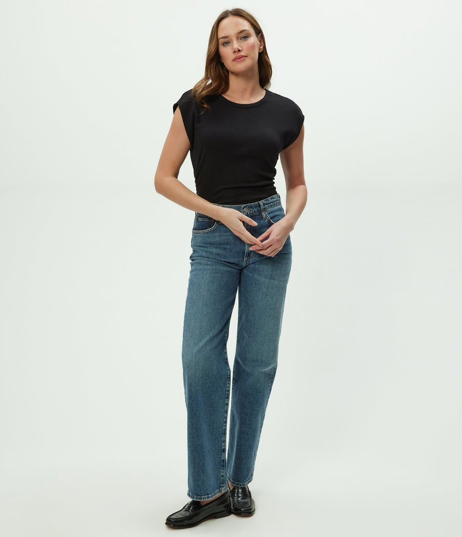 Joni Power Shoulder Tee in Black Full Body View #BLACK