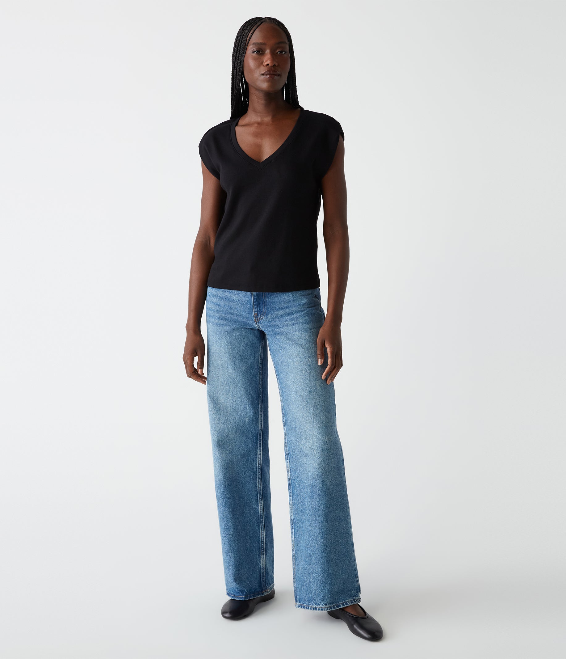gzz89268_white_xl?w=537&qlt=