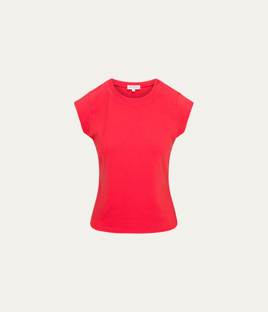 Rhea Power Shoulder Tee in SAMBA RED Close up View #SAMBA