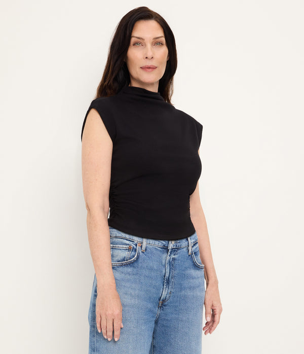 Amara Power Shoulder Tee BLACK / XL #BLACK