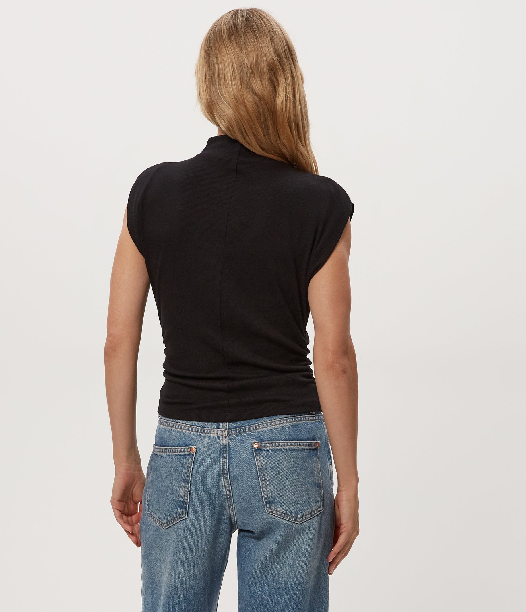 Amara Power Shoulder Tee