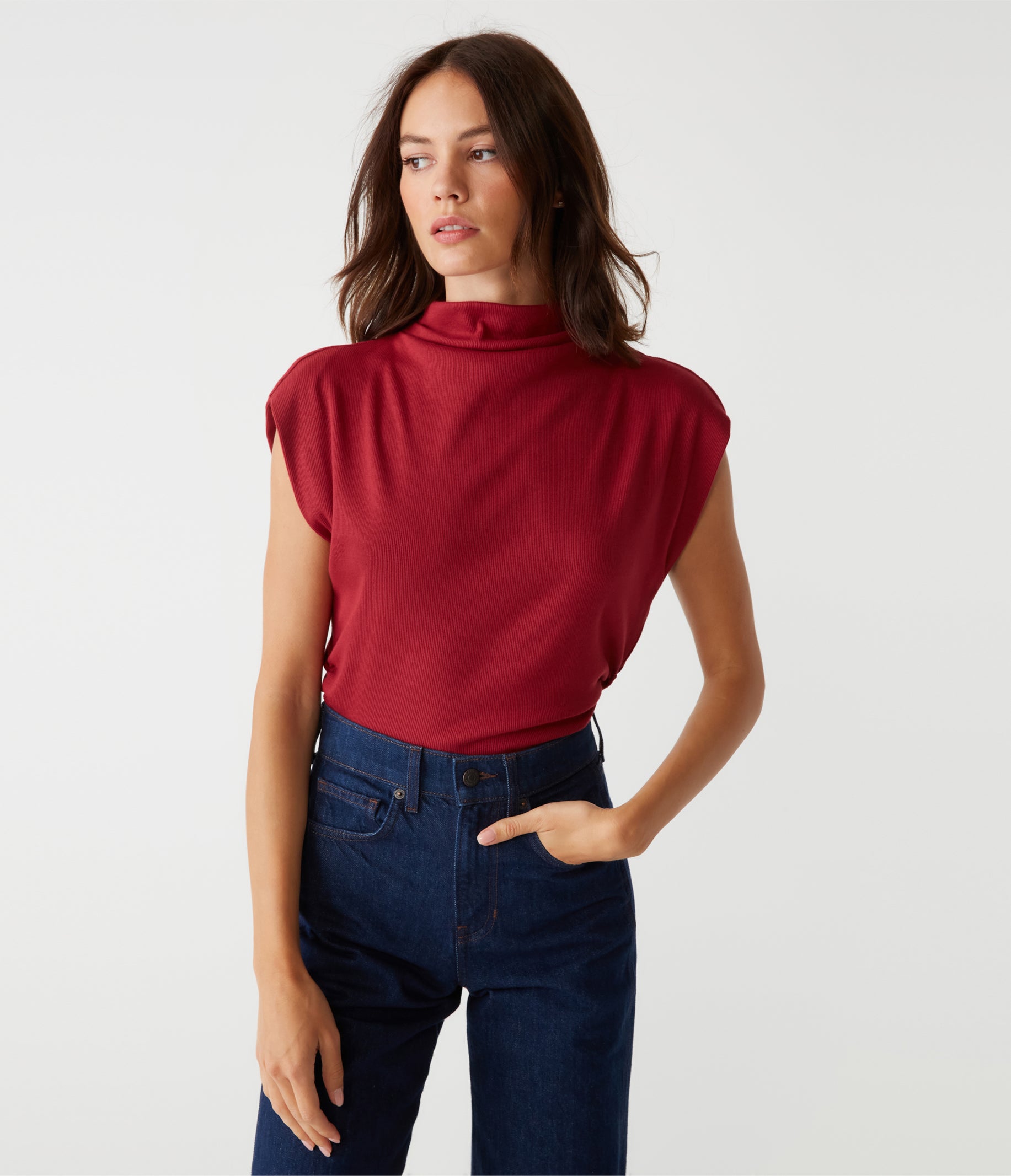 IMASA／Power shoulder garter skin top Amara Power Shoulder Tee