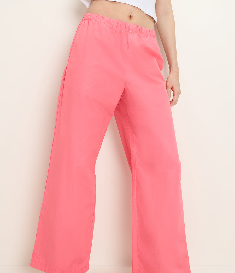 Taylor Wide Leg Pant in DRAGONFRUIT Pink Close Up View #DRAGONFRUIT