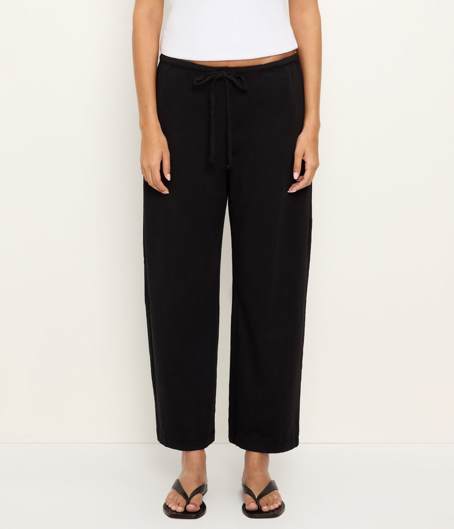 Liana Barrel Pant in Black Close up View #BLACK