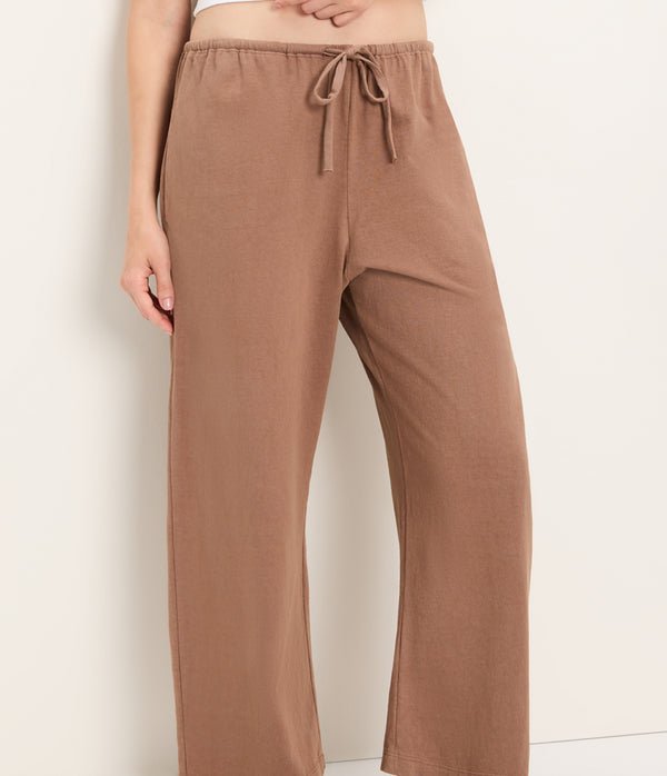 Liana Pant in QUICKSAND Brown Close up View #QUICKSAND
