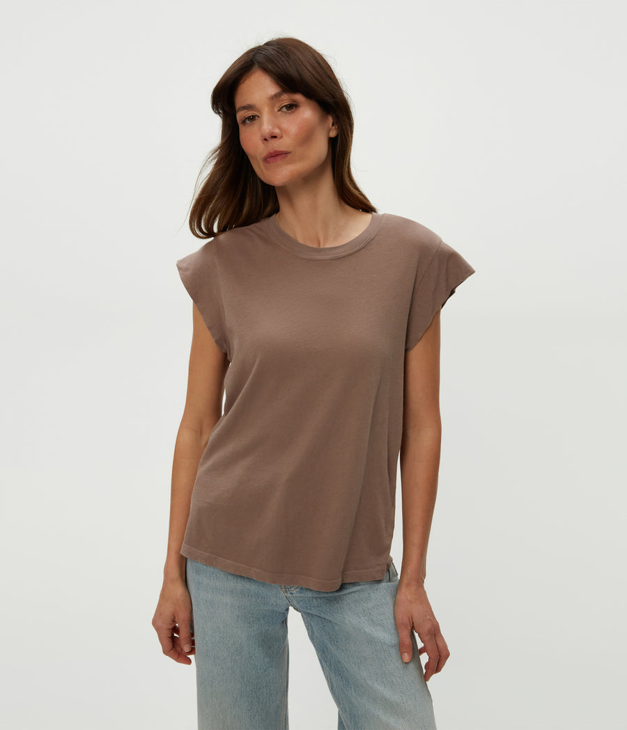 Joey Power Shoulder Tee in Cobblestone  Close Up View #COBBLESTONE