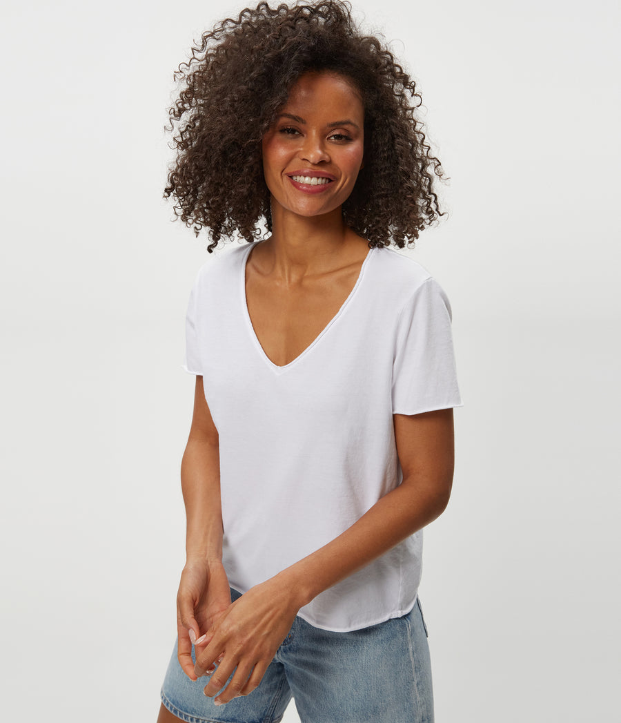 VERA TEE in White Close up View #WHITE