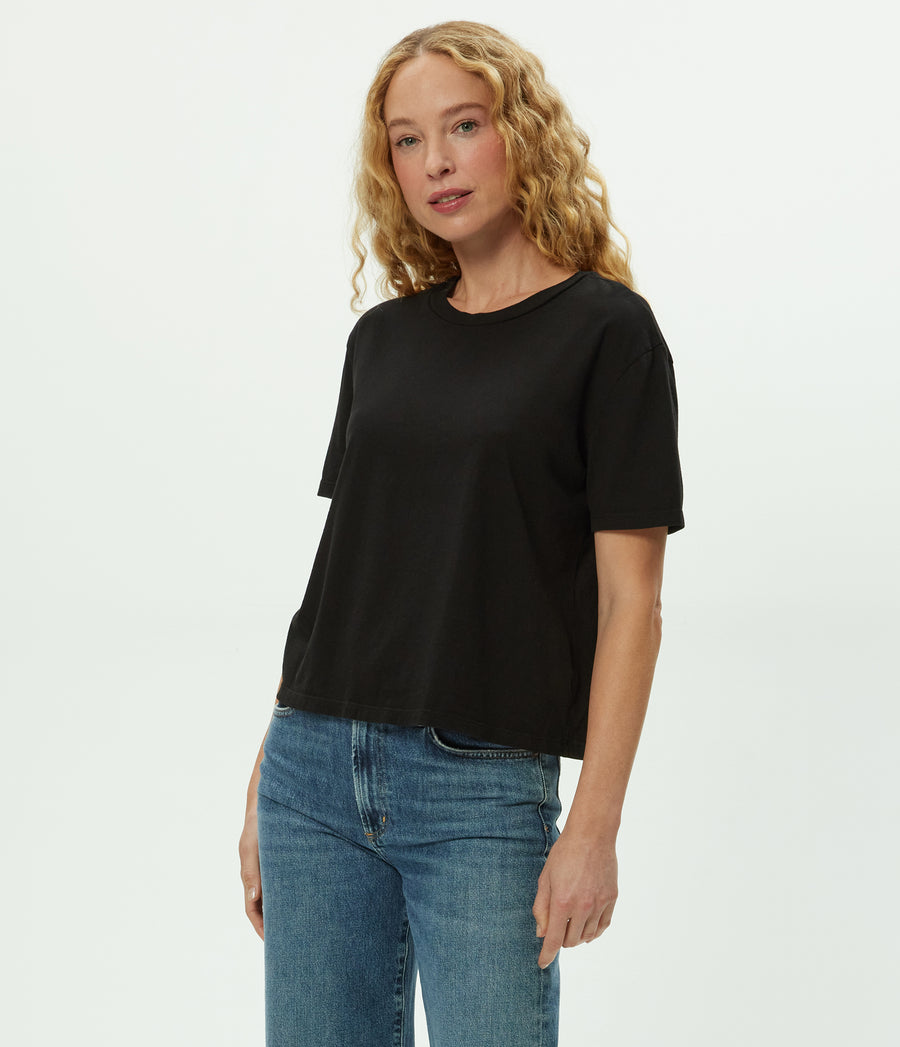 Nina Crewneck Tee in Black Side View #BLACK