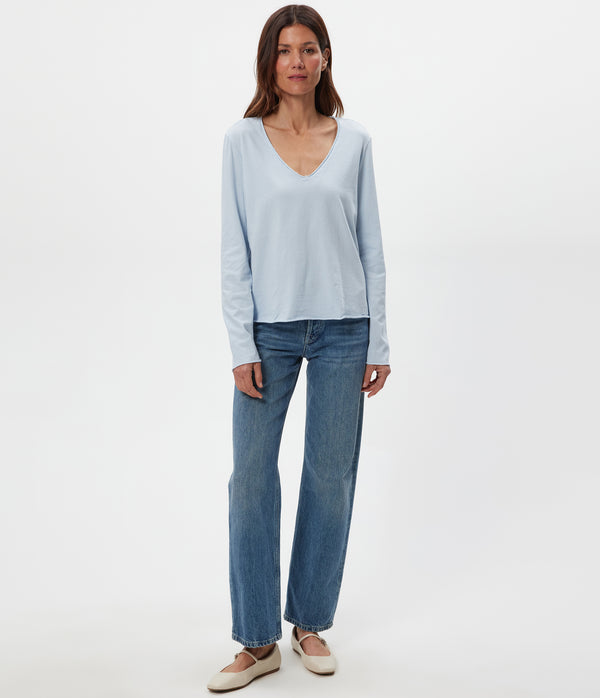 Kailee V-Neck Long Sleeve Tee in Splash Full View #SPLASH