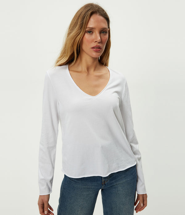 Kailee V-Neck Long Sleeve Tee in White Close up View #WHITE