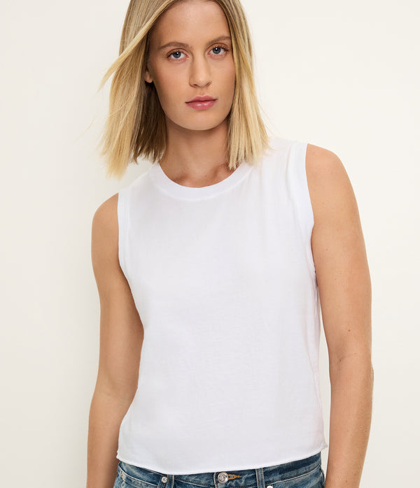 Junia Tank close up #WHITE
