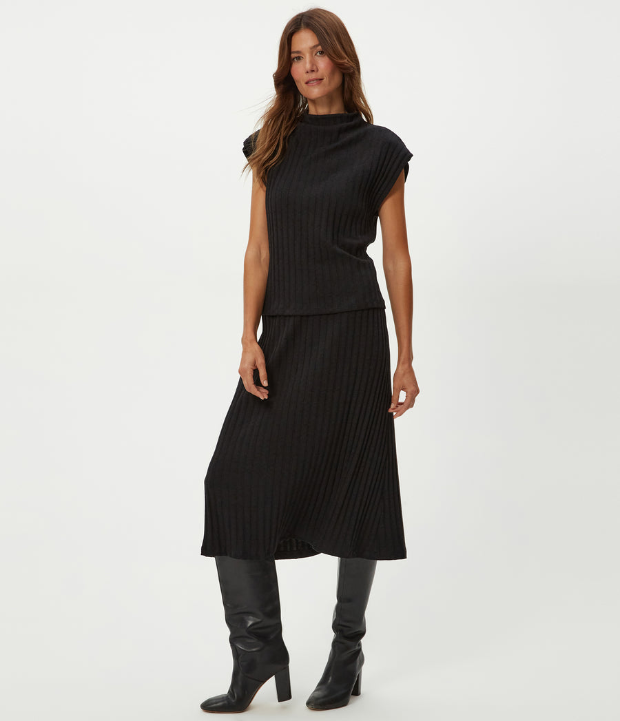 Shania Midi Skirt in Black Side View #BLACK