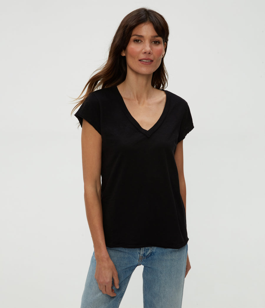 Baxter V-Neck Tee in Black  Close Up View #BLACK