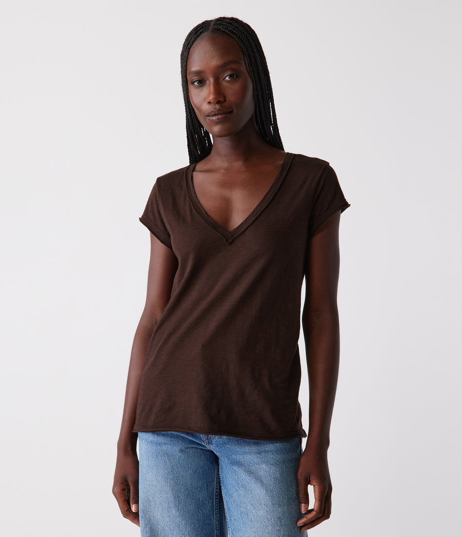 Baxter V-Neck Tee in Java Brown - Close Up View #JAVA