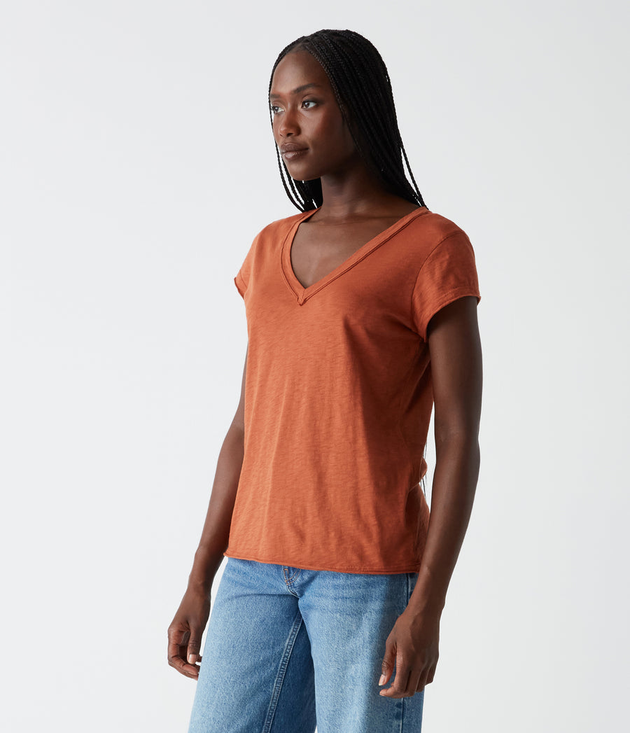 Baxter V-Neck Tee in Toffee Brown Side View #TOFFEE