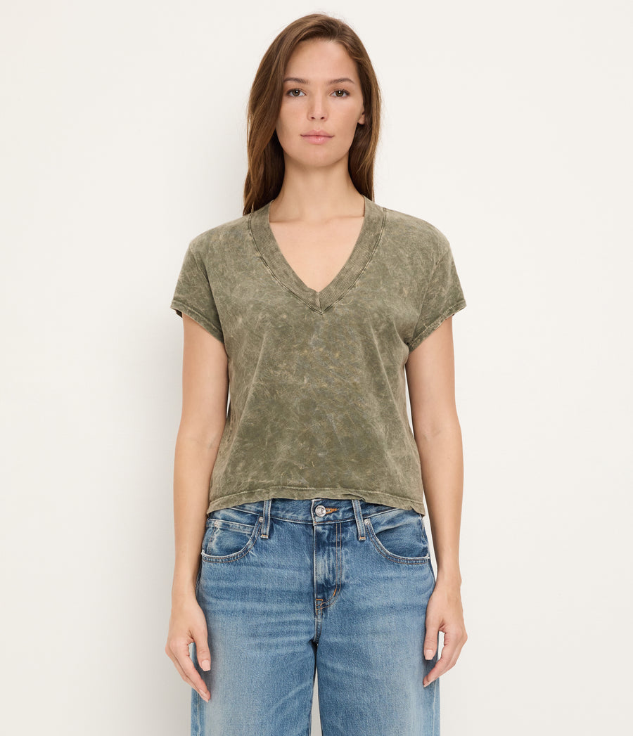 Harlan Mineral Wash Cropped V-Neck Tee CAPER / XL #CAPER