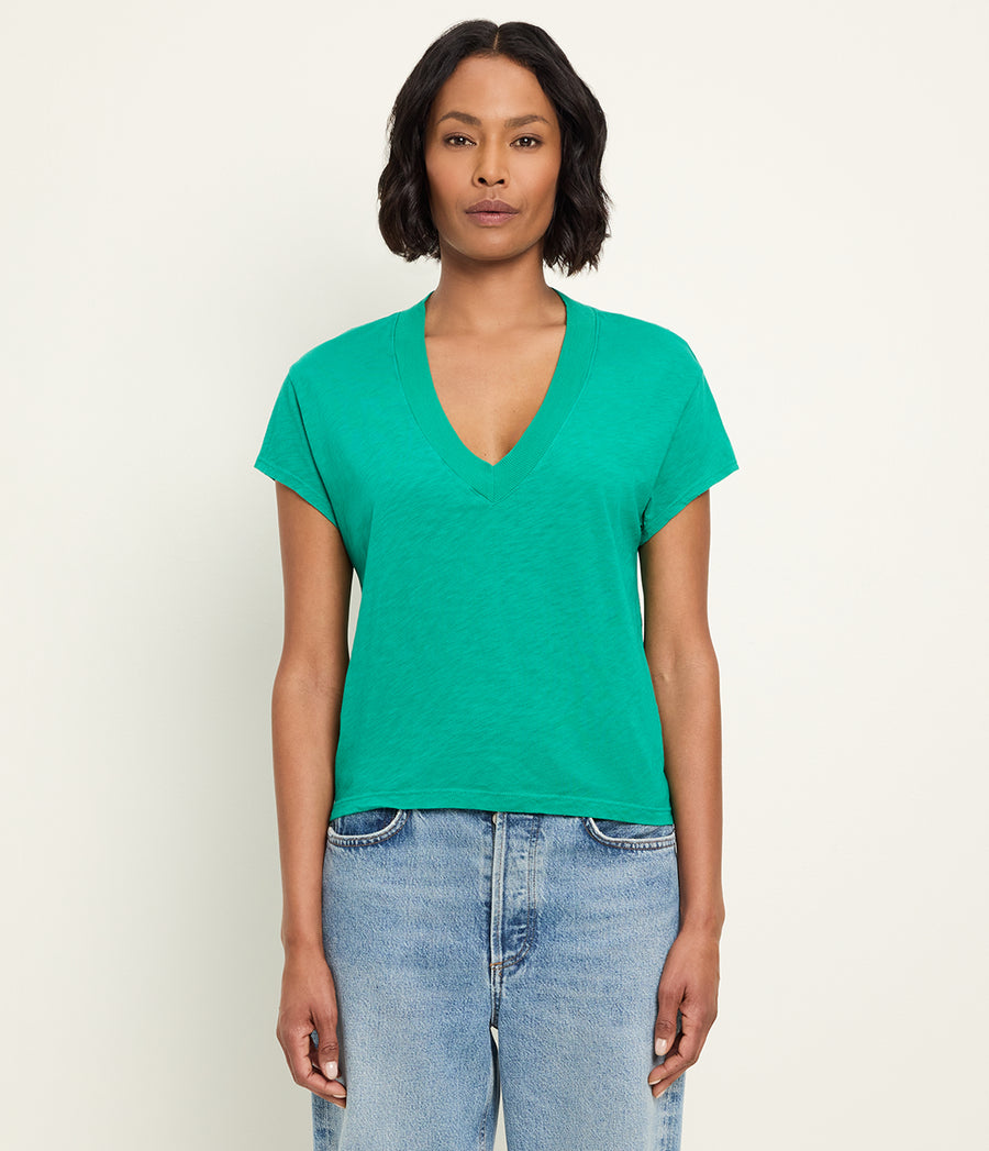 Harlan Cropped V-Neck Tee in MALDIVES Green Full Body View #MALDIVES