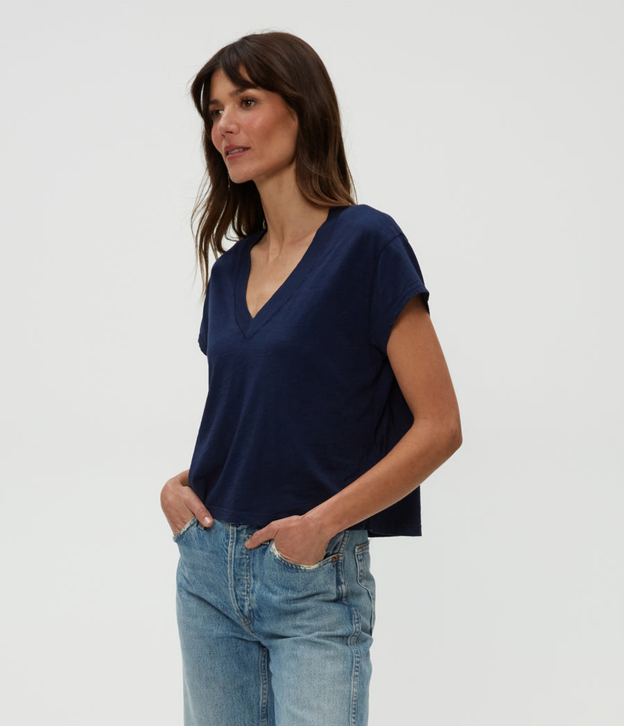 Harlan Cropped V-Neck Tee in Nocturnal Blue Side View #NOCTURNAL
