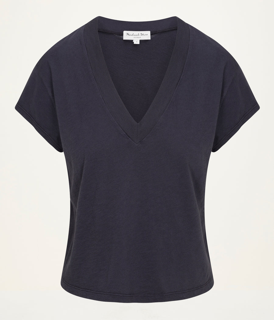 Harlan Cropped V-Neck Tee in Oxide Grey  Close up View #OXIDE