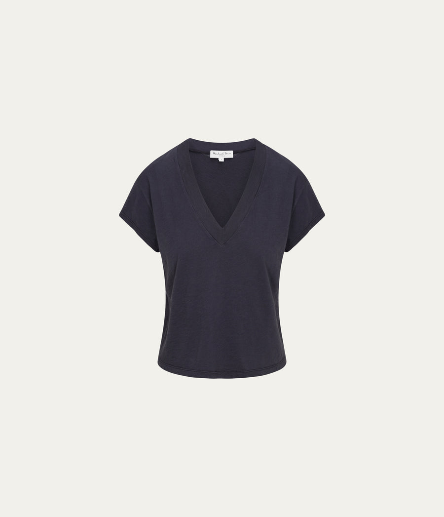 Harlan Cropped V-Neck Tee in Oxide Grey  Close up View #OXIDE