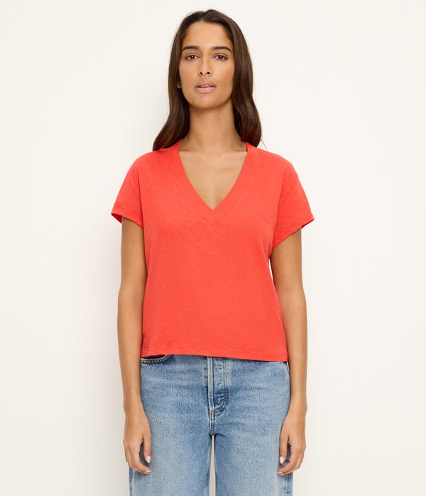 Harlan Cropped V-Neck Tee in SAMBA RED Full Body View #SAMBA