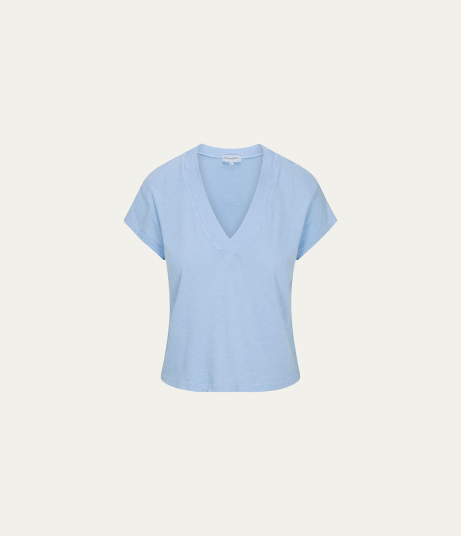 Harlan Cropped V-Neck Tee in SKY Blue Close up View #SKY