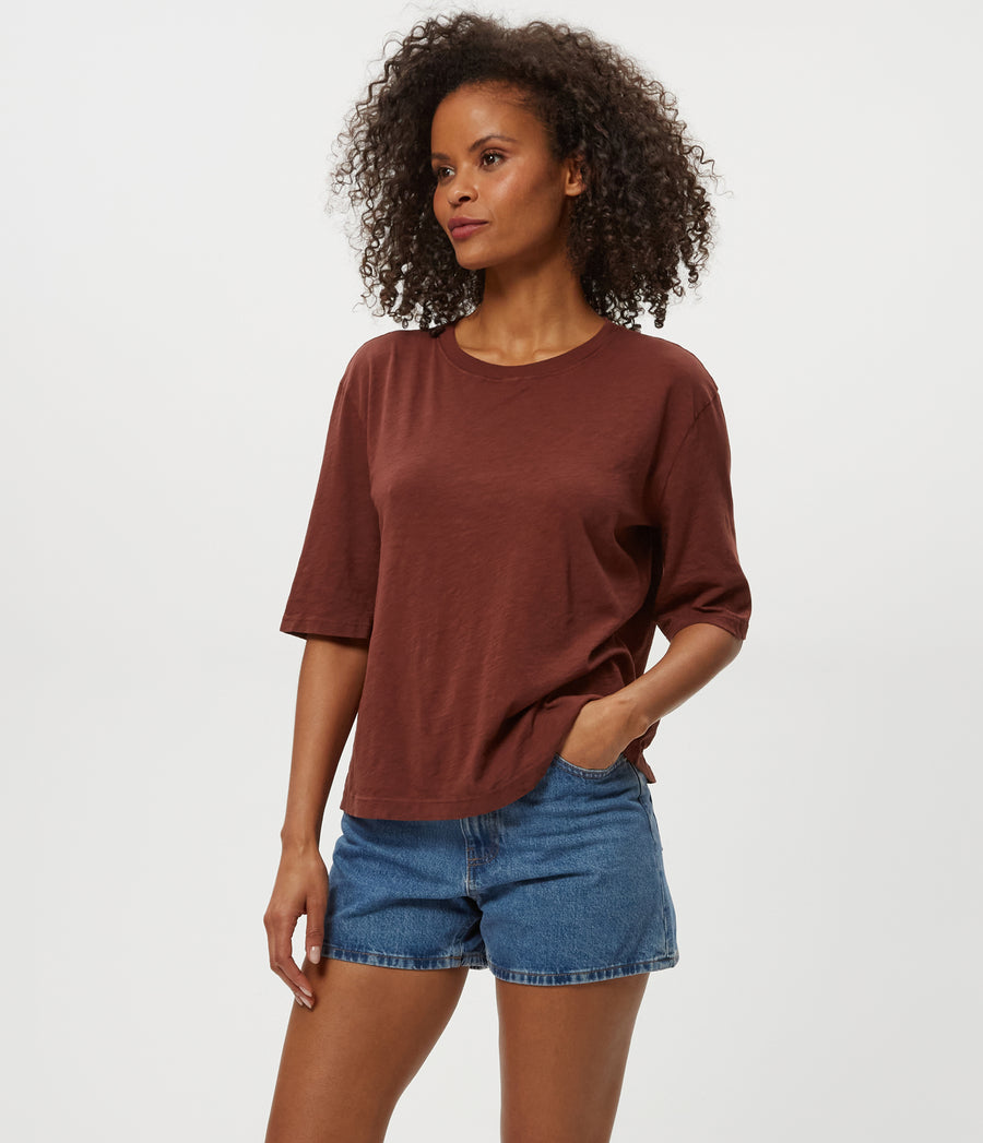REID OVERSIZED CREW in ESPRESSO Brown Side View #ESPRESSO